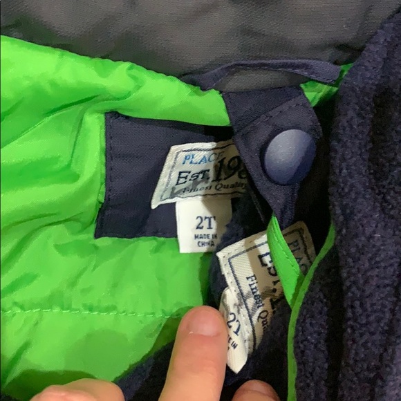 EUC 2T children’s place winter coat - Picture 3 of 5